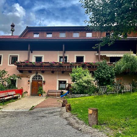 Bruggerhof Villa Lutago Bagian luar foto